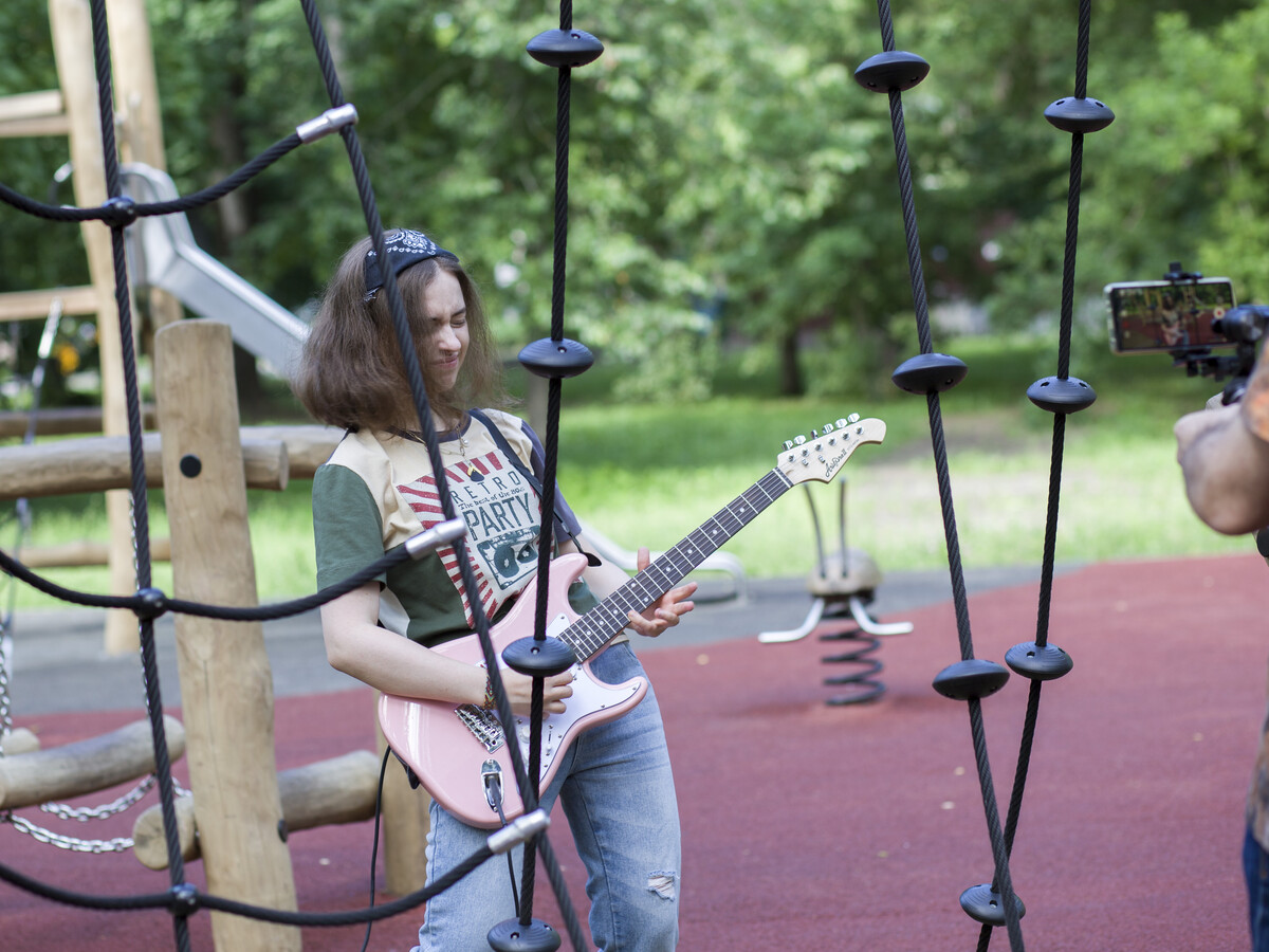 Maya Clars, Maya Clars, After the Shock, music video, backstage