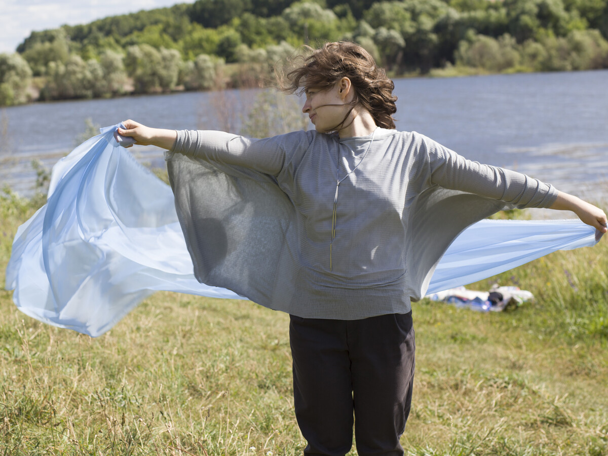 Maya Clars, Maya Clars, Parachute, music video, backstage