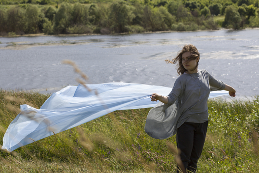 Maya Clars, Parachute, music video, backstage