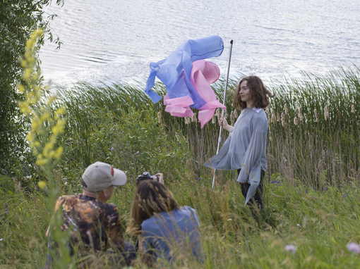 Maya Clars, Parachute, music video, backstage