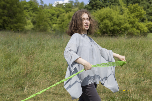 Maya Clars, Parachute, music video, backstage
