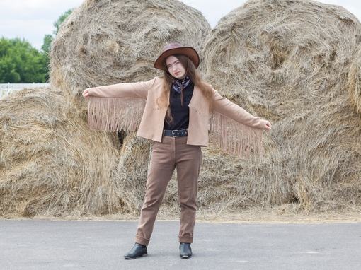 Maya Clars, music video backstage