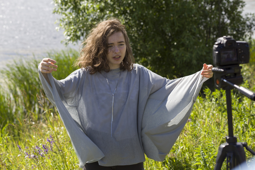 Maya Clars, Parachute, music video, backstage
